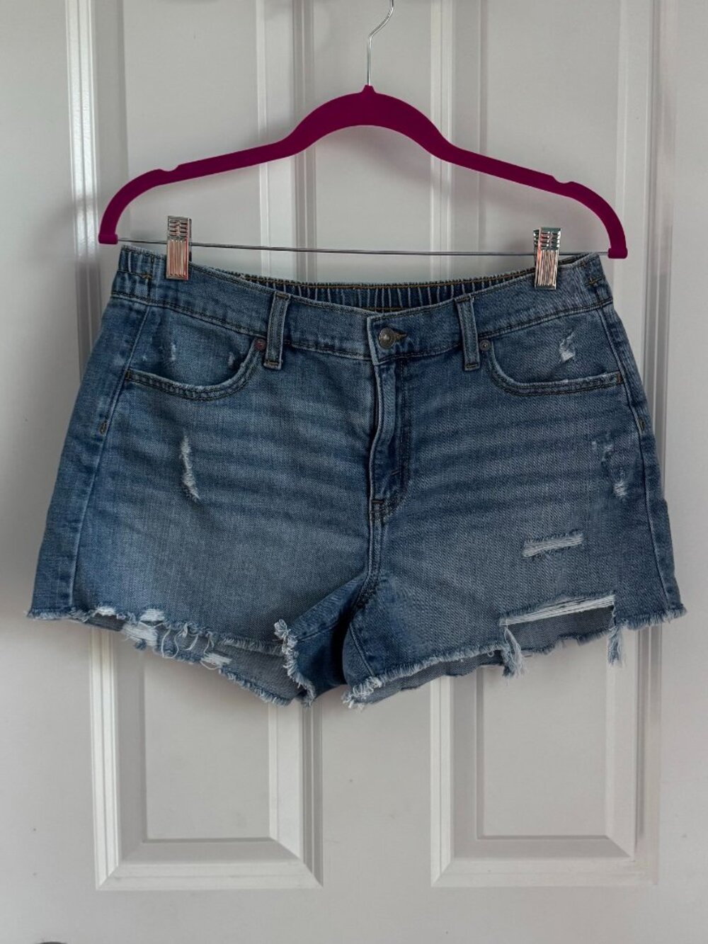 Aerie Distressed Cutoff Denim Shorts Raw Hem Size M